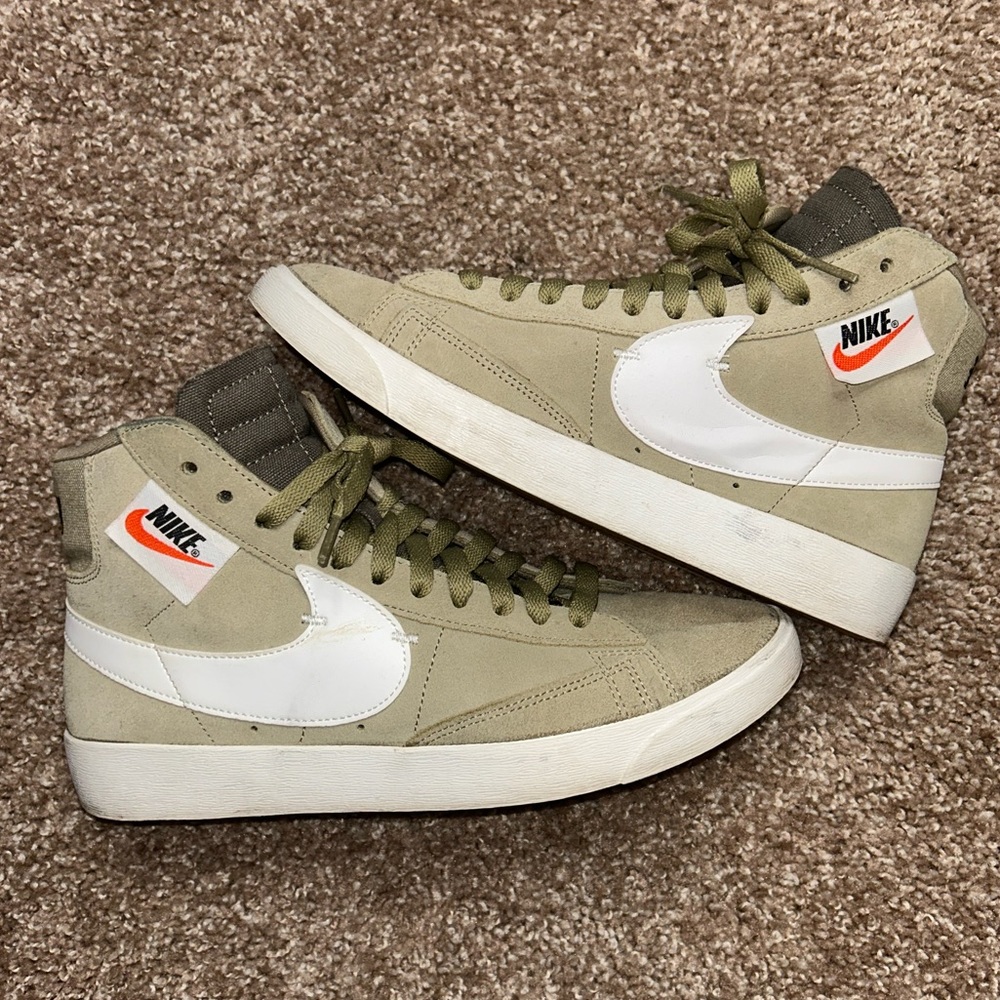 2018 Nike Rebel Blazers in Medium Olive- RARE!